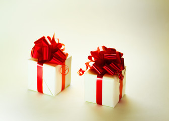 white gift paper 2  box  with red ribbon bow