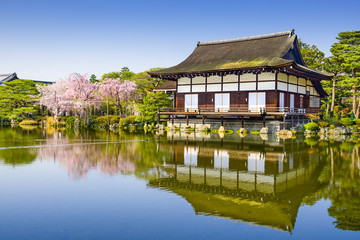Fototapeta na wymiar Kyoto, Japan Springtime at Heian Temple