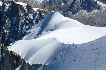 Crédence de cuisine en verre imprimé Mont Blanc Grimpeur au Mont Blanc