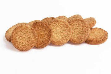 Gateaux secs,  palets bretons sur fond blanc