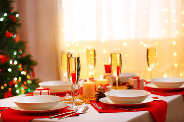 Beautiful Christmas table setting
