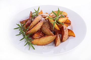 fried potato and rosemary