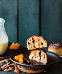 sectional view Cinnabon cinnamon rolls prunes, almonds and manda