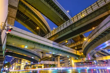 Papier Peint photo Lavable Japon Elevated Highways and Roads in Osaka, japan