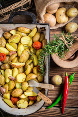 Roasted potatoes with herbs, garlic and pepper
