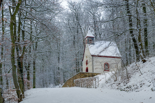 Path to Burg Eltz