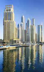 Fototapeta na wymiar Dubai Marina skyscrapers.