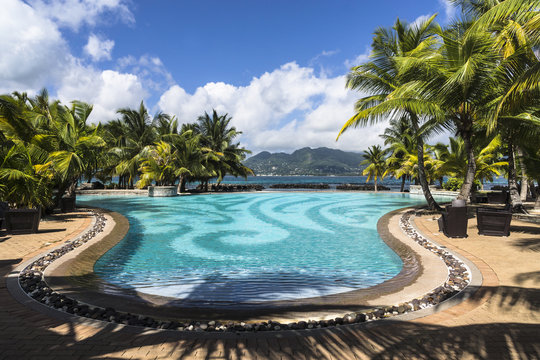 Einsamer Swimmingpool