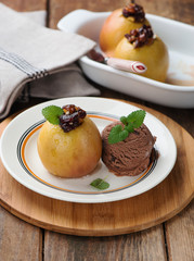 baked apples