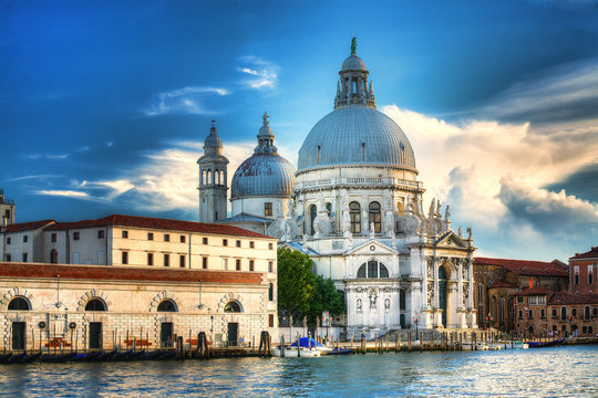Fototapeta Widok na Bazylike Santa Maria della Salute Wenecja,Włochy.
