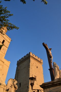 Cath&eacute;drale Notre-Dame des Doms d'Avignon 