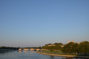 Fototapeta premium Avignon et son célèbre pont 