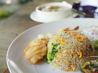 Thai food : fried rice seafood