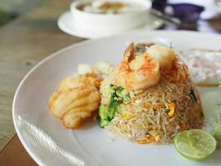 Thai food : fried rice seafood