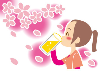 春　生ビールが旨くて幸せ　若い女性