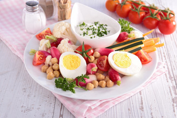 fresh vegetables with dip