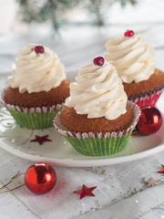 Gingerbread cupcake
