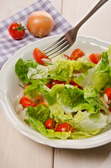 Salad with tomatoes