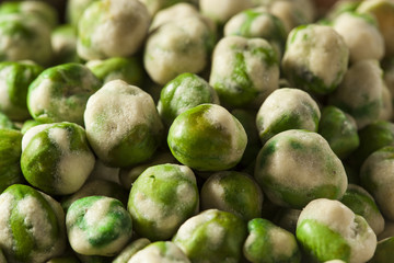 Homemade Dry Spice Wasabi Peas