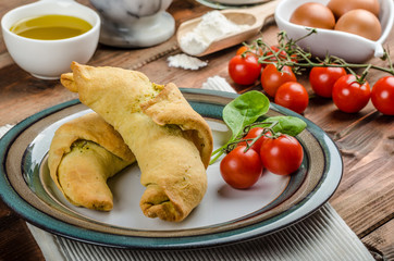 Home calzone rolls