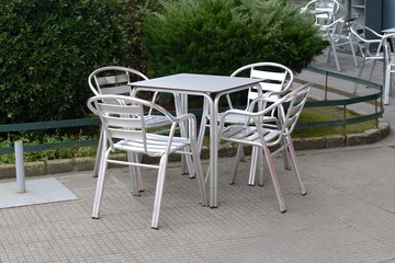 Obraz premium Empty tables in the cafe