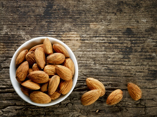 bowl of almond nuts