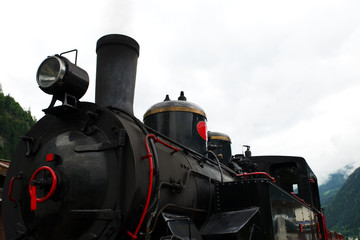 Zillertalbahn in den Alpen - Österreich