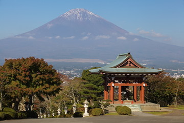 Mountain Fuji and Japan temple in autumn season