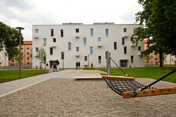 Moderne Wohnbebauung, Fassade Neubau Niedrigenergiehaus