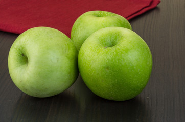 Green apple