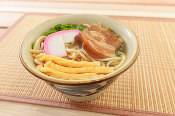 美味しそうな沖縄そば