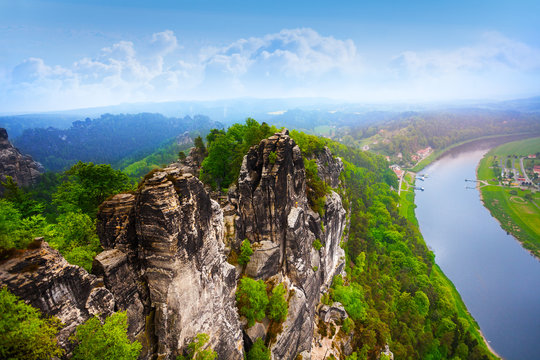 Bastei 이미지 – 찾아보기 14,391 스톡 사진, 벡터 및 비디오 | Adobe Stock