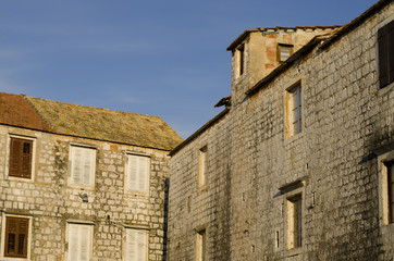 Fototapeta na wymiar old buildings in jelsa