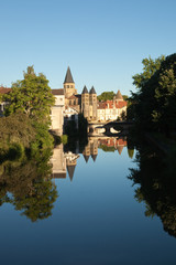 Paray-le-Monial et son reflet