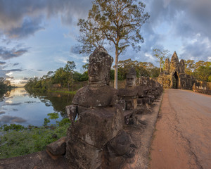 Giants in Angkor Thom