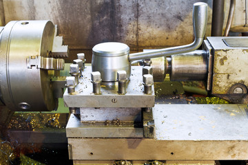 spindles of metalworking lathe machine