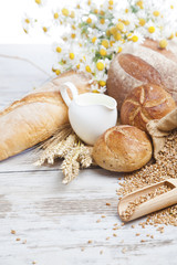 bread, bread rolls and breakfast items