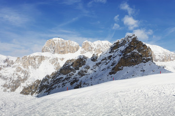 Fototapeta na wymiar Beautiful winter mountain landscape in Trentino