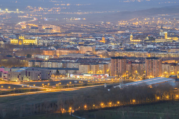Obraz premium View of Vitoria at dusk, Basque Country (Spain)