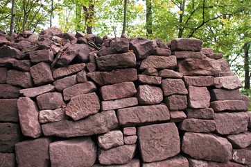 mur en pieres de taille