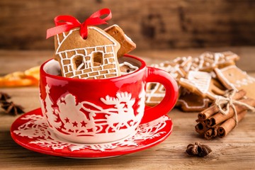 Christmas ginger cookies in a red mug