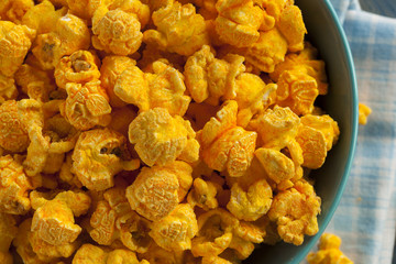 Homemade Cheddar Cheese Popcorn
