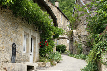 Steinhäuser im Franche-Comté