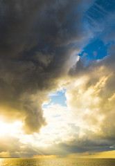 Heavenly Scene Sunshine Breaking