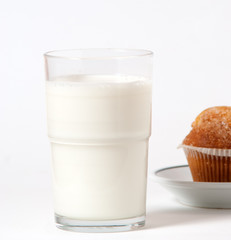 breakfast milk and cupcake