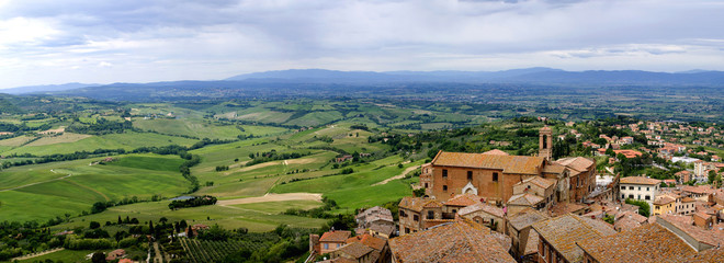 View of Val d’Orcia valley. Montepulciano - obrazy, fototapety, plakaty