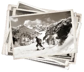 Gardinen Black and white photos, Vintage photos with vintage skier © smuki