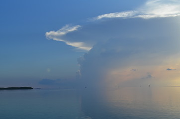 Naklejka na ściany i meble Aufziehender Tropensturm über den Florida Keys