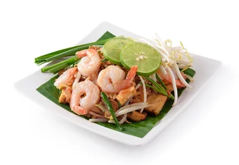 Fototapeten Pad Thai with shrimp, Thai noodle style © nipaporn
