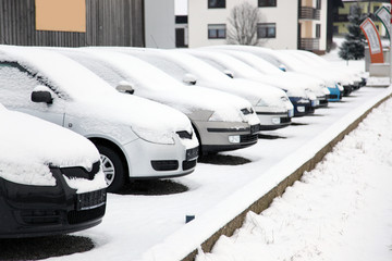 Autos im Winter